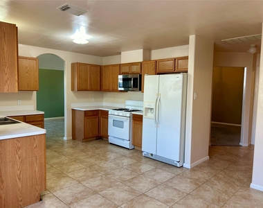 19718 River Pointe Lane - Photo Thumbnail 11
