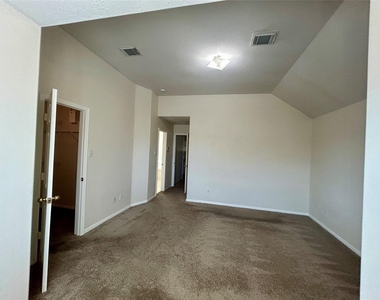 19718 River Pointe Lane - Photo Thumbnail 21