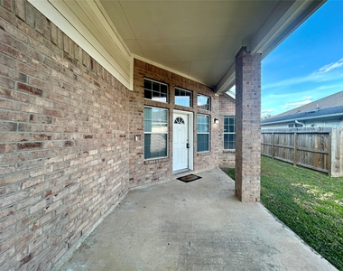 19718 River Pointe Lane - Photo Thumbnail 3