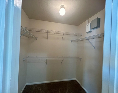 19718 River Pointe Lane - Photo Thumbnail 22