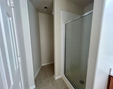 19718 River Pointe Lane - Photo Thumbnail 24