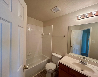 19718 River Pointe Lane - Photo Thumbnail 27