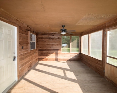 20 White Oak Drive - Photo Thumbnail 20