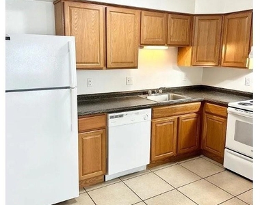 902-905 N 14th Street - Photo Thumbnail 8