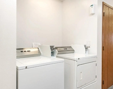 902-905 N 14th Street - Photo Thumbnail 6