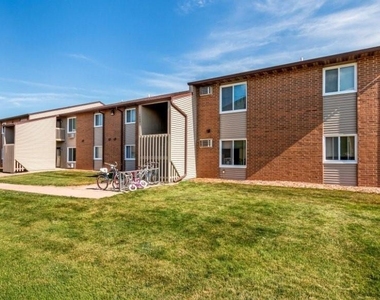 902-905 N 14th Street - Photo Thumbnail 1