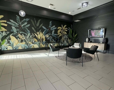 15000 W Airport Boulevard - Photo Thumbnail 10