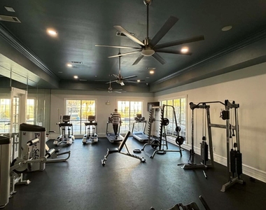 15000 W Airport Boulevard - Photo Thumbnail 12