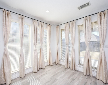 3707 Brampton Island Drive - Photo Thumbnail 19
