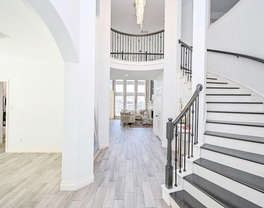 3707 Brampton Island Drive - Photo Thumbnail 3