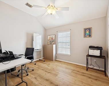 4113 Blossom Street - Photo Thumbnail 10
