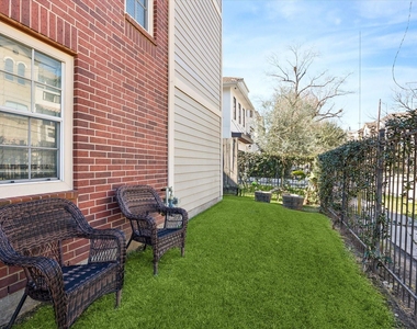 4113 Blossom Street - Photo Thumbnail 15