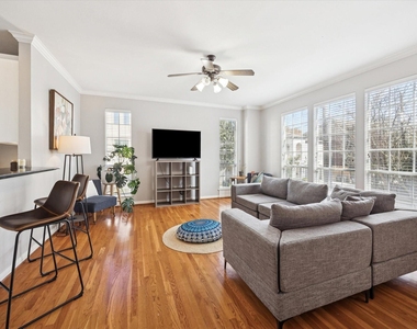 4113 Blossom Street - Photo Thumbnail 4