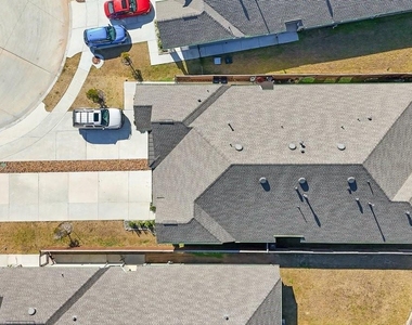 10122 Crescendo Way - Photo Thumbnail 21