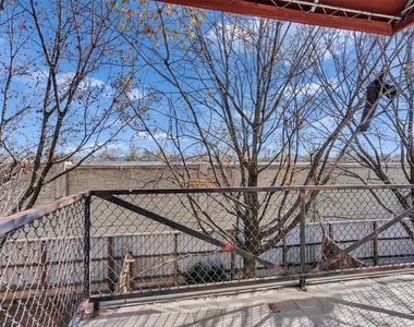6935 Yellowstone Way Drive - Photo Thumbnail 15