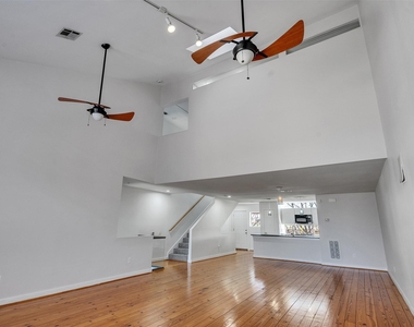 6935 Yellowstone Way Drive - Photo Thumbnail 26