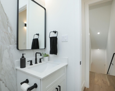 5704 Fairdale Lane - Photo Thumbnail 16
