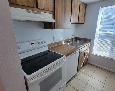 5122 Temple Heights Road - Photo Thumbnail 6