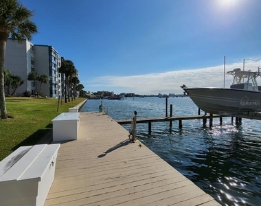 650 Island Way - Photo Thumbnail 22