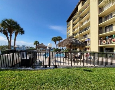 650 Island Way - Photo Thumbnail 24