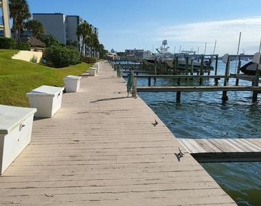 650 Island Way - Photo Thumbnail 17