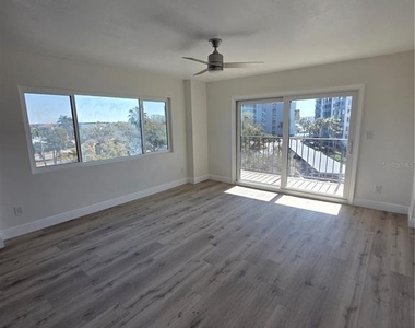650 Island Way - Photo Thumbnail 7