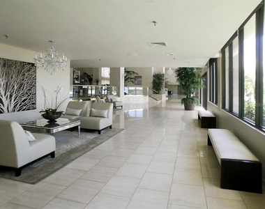 3301 Bayshore Boulevard - Photo Thumbnail 7
