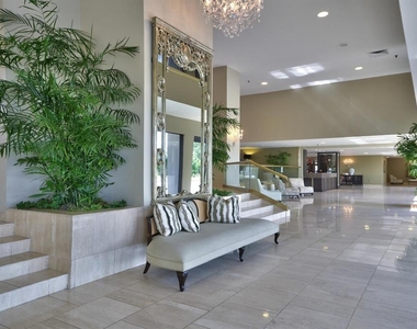 3301 Bayshore Boulevard - Photo Thumbnail 5