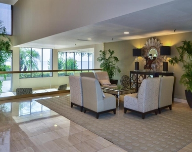 3301 Bayshore Boulevard - Photo Thumbnail 8