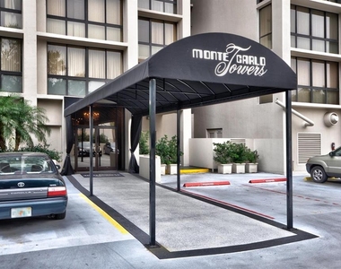3301 Bayshore Boulevard - Photo Thumbnail 6