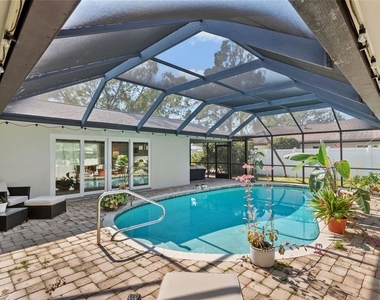 1191 87th Avenue N - Photo Thumbnail 31