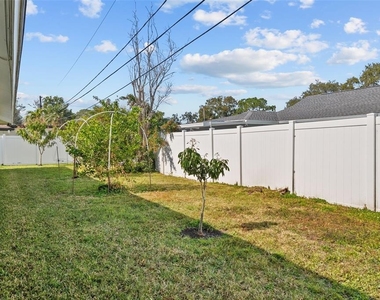 1191 87th Avenue N - Photo Thumbnail 40