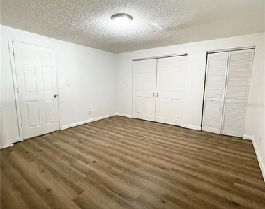 2916 North 16th Street - Photo Thumbnail 10