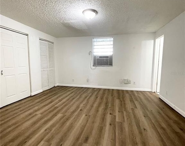 2916 North 16th Street - Photo Thumbnail 9