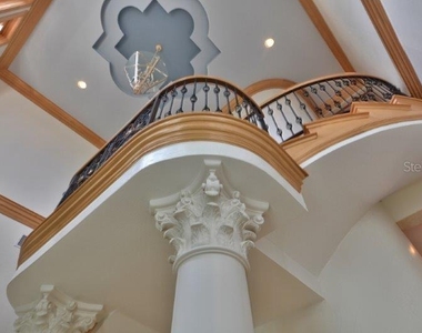 220 Gulf Boulevard - Photo Thumbnail 5