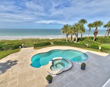 220 Gulf Boulevard - Photo Thumbnail 4