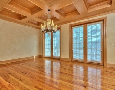 220 Gulf Boulevard - Photo Thumbnail 6