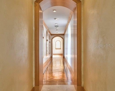 220 Gulf Boulevard - Photo Thumbnail 8