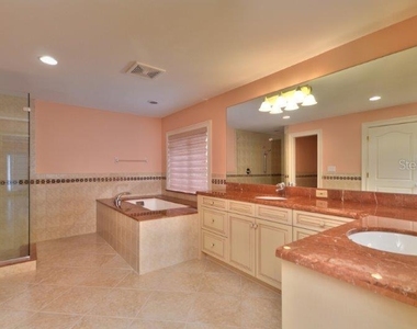 220 Gulf Boulevard - Photo Thumbnail 14