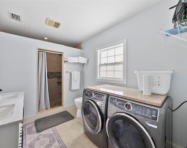 204 44th Avenue - Photo Thumbnail 15
