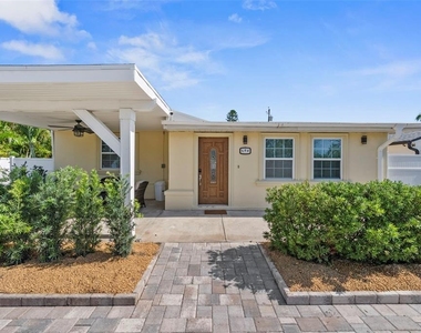 204 44th Avenue - Photo Thumbnail 1
