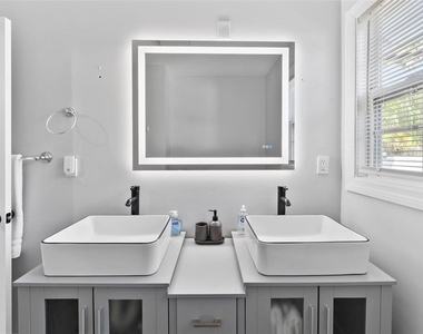 204 44th Avenue - Photo Thumbnail 21