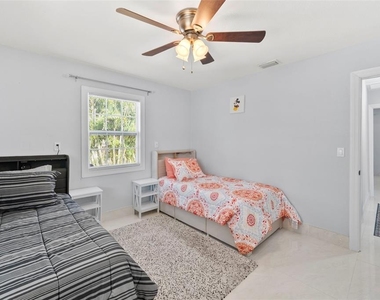 204 44th Avenue - Photo Thumbnail 19