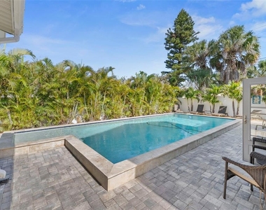 204 44th Avenue - Photo Thumbnail 25