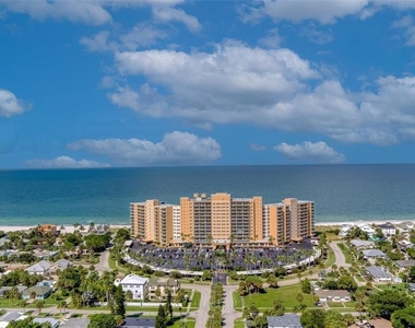 880 Mandalay Avenue - Photo Thumbnail 25