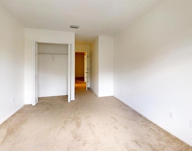 4121 Winding River Way - Photo Thumbnail 19