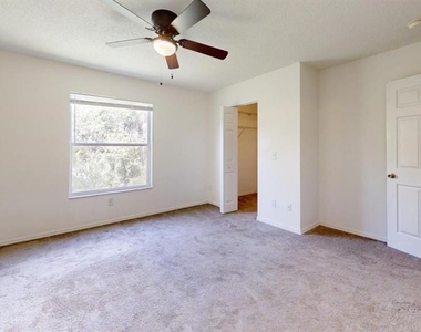 4121 Winding River Way - Photo Thumbnail 21