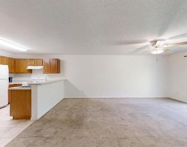 4121 Winding River Way - Photo Thumbnail 5