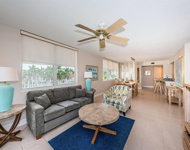 6061 Bahia Del Mar Circle - Photo Thumbnail 8