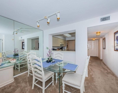 6001 Bahia Del Mar Circle - Photo Thumbnail 4